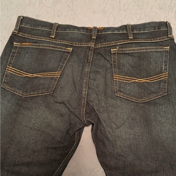 Ariat Jeans - Picture 3 of 3